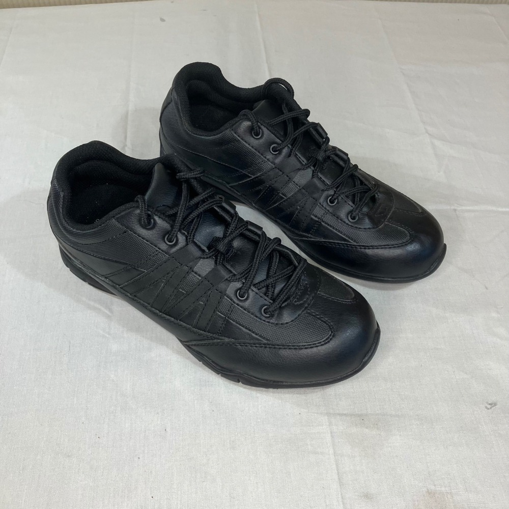 Cross Trekkers SafeStep Black Work Sneakers Mens 7.5 Oil Slip Resistant 67457